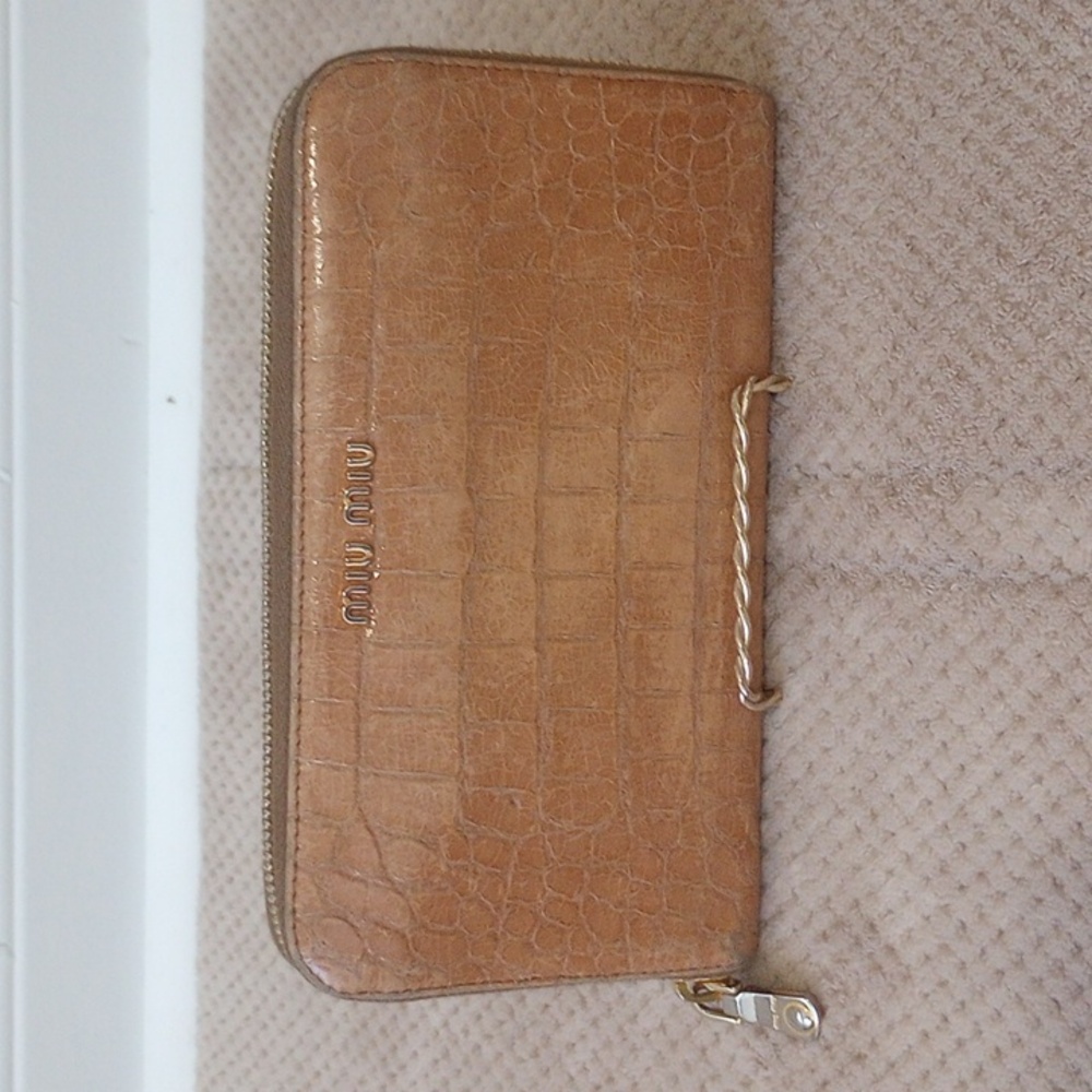 MIU MIU CROC EMBOSSED LEATHER ZIP AROUND WALLET